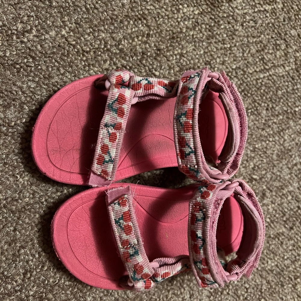 Teva shoes